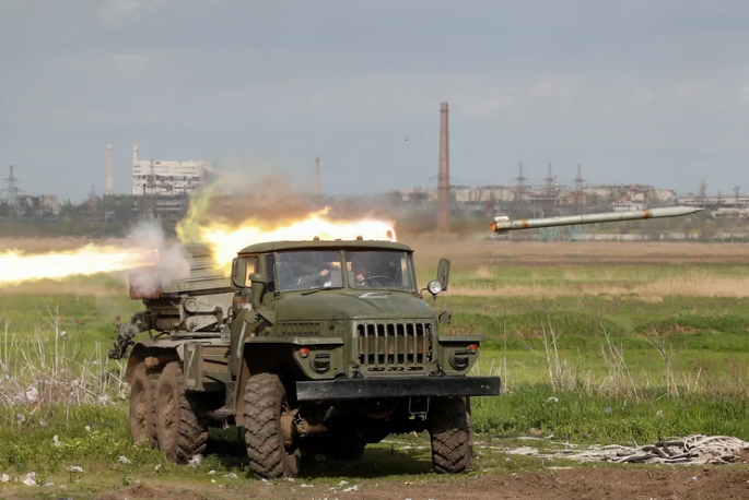 El Pentágono instó a las tropas rusas a trabajar con la Cruz Roja para evacuar a los civiles ucranianos