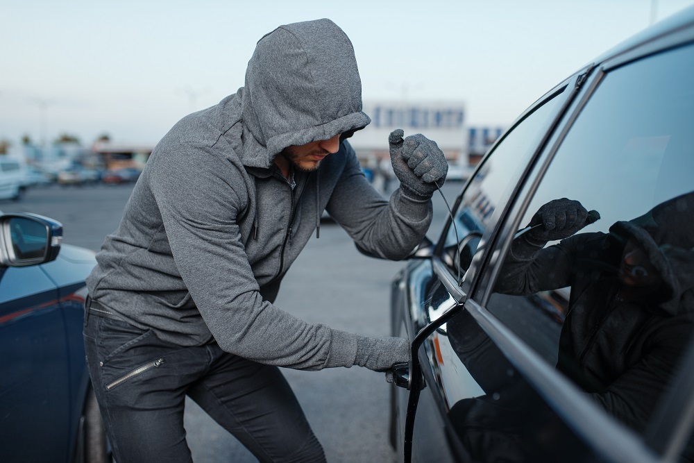 Delincuencia busca robar vehículos que consumen menos combustible ante fuerte aumento en precio de gasolinas
