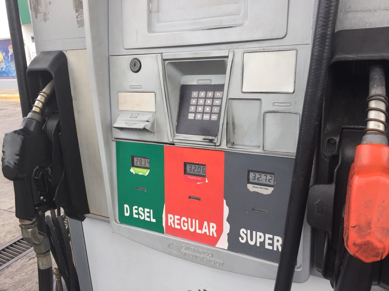 Cámara de Combustible señala que muchos conductores migraron de gasolina súper a regular ante alto costo de hidrocarburos
