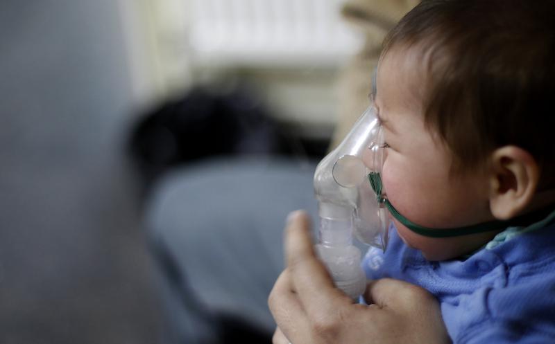 Hospital de Niños registra 300 consultas por día de menores con problemas respiratorios