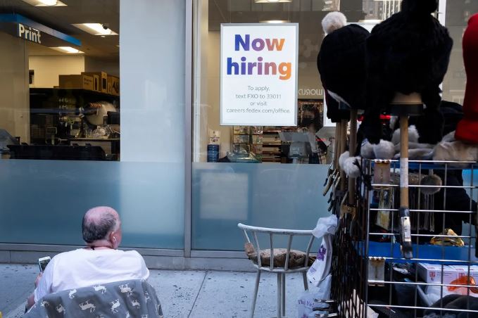 EEUU creó 390.000 puestos de trabajo en mayo y la tasa de desempleo se mantiene en 3,6%