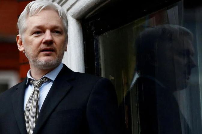 El Reino Unido dio luz verde a la extradición de Julian Assange a Estados Unidos