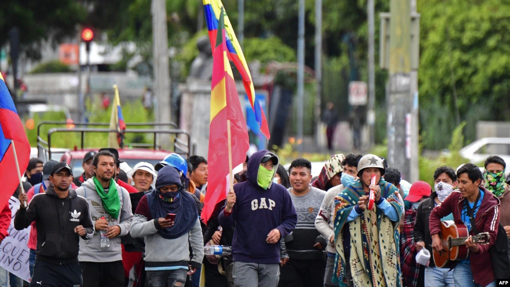 Pérdidas económicas e incertidumbre en Ecuador en medio del malestar social