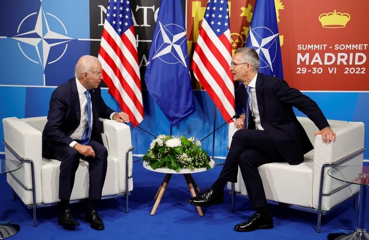 Joe Biden anunció que EEUU reforzará la presencia militar en toda Europa