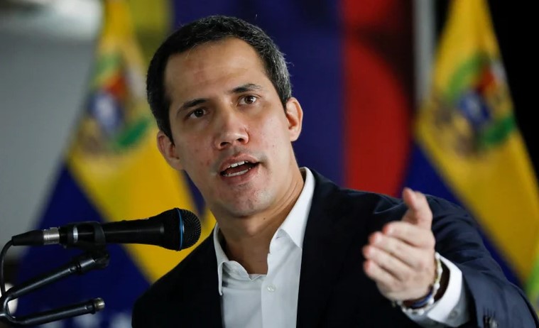 Juan Guaidó le pidió a Gustavo Petro que Colombia siga acompañando la lucha de Venezuela para recuperar la democracia