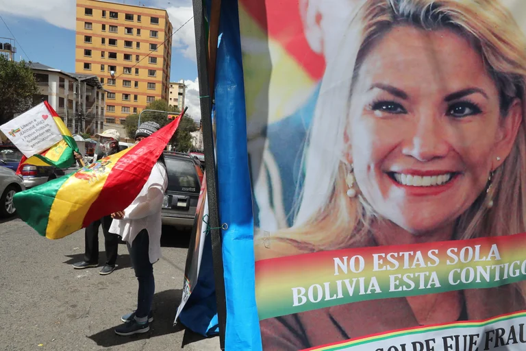 La oposición de Bolivia convocó protestas por la condena de la ex mandataria Jeanine Áñez
