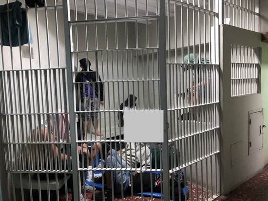 Sala IV condena a Justicia por tardanza en traslado de reos a cárceles y ratifica que no pueden permanecer más de tres días en celdas del OIJ