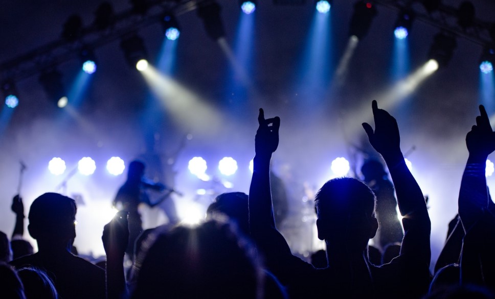 Productores de eventos revelan ‘afectación económica fuerte’ por cancelación de conciertos