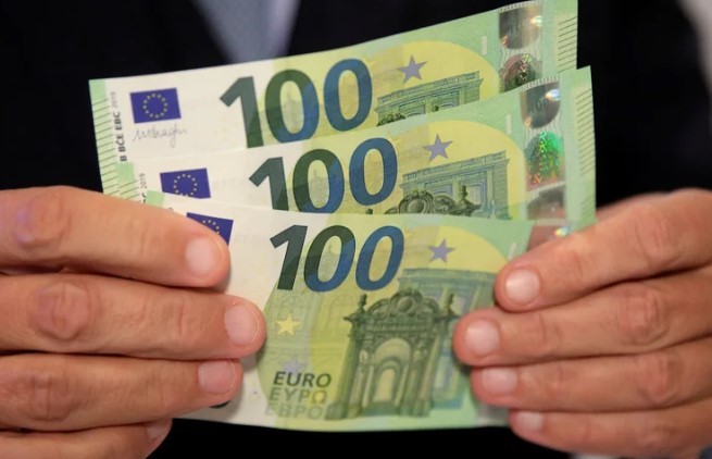 Temor a la recesión en Europa: el euro se cotiza a 1,03 dólares, el mínimo desde hace veinte años