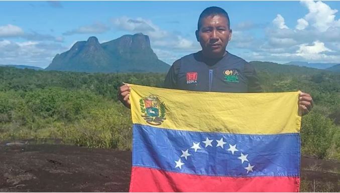 Denuncian el asesinato de un líder indígena opositor a la minería ilegal en Venezuela