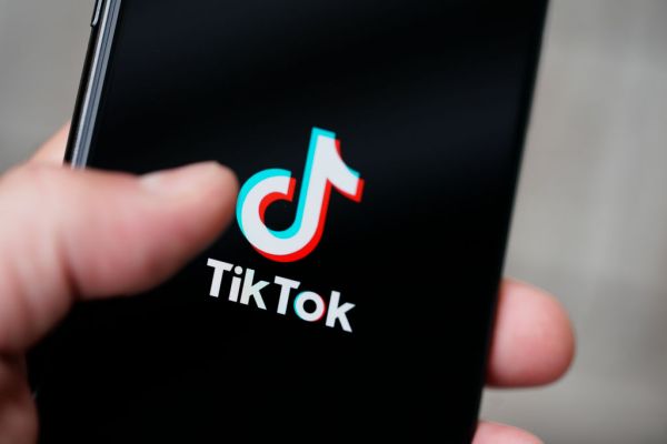 ¿Fiebre del TikTok? Internautas pasan en promedio 29 horas mensuales en esta App
