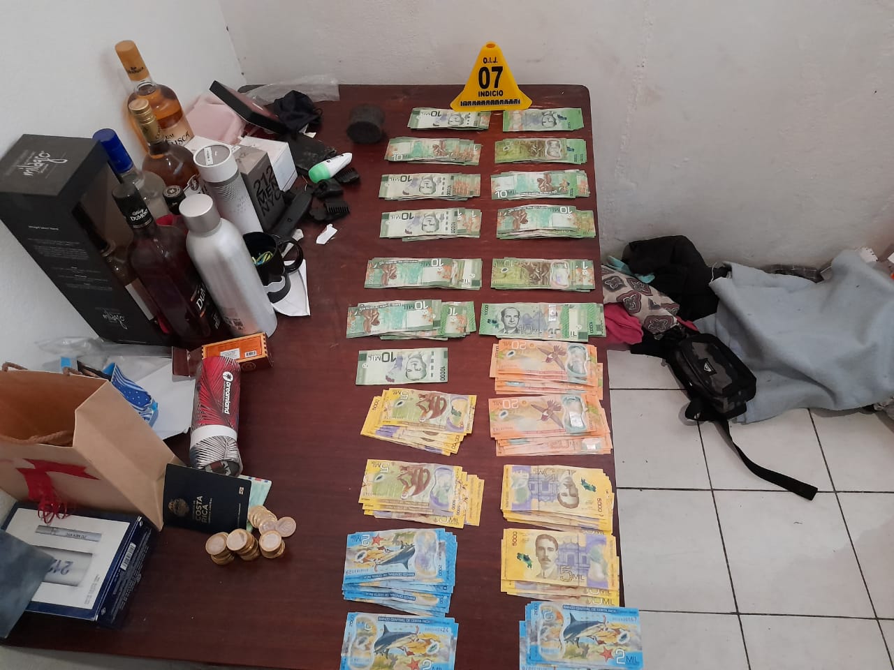 OIJ allana 21 puntos para desarticular organización de narcotraficantes que operaba desde San Ramón