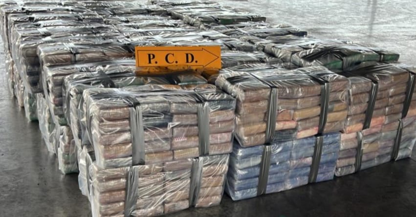 Interceptan 1,2 toneladas de droga en contenedor que iba para Francia