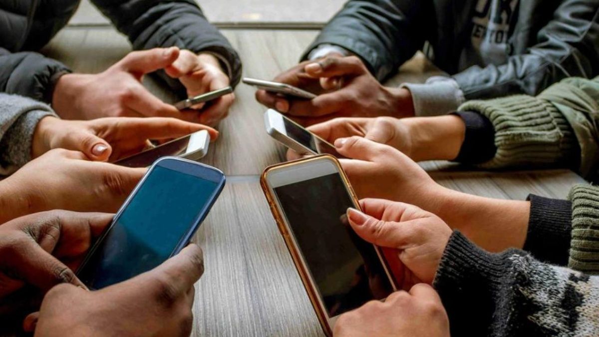 SUTEL inició bloqueo de 3 mil celulares robados o alterados