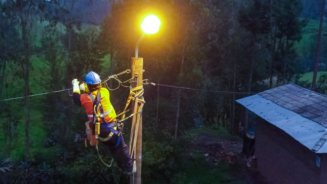 Lluvias afectaron servicio eléctrico para más de 8500 costarricenses en Caribe y Zona Norte