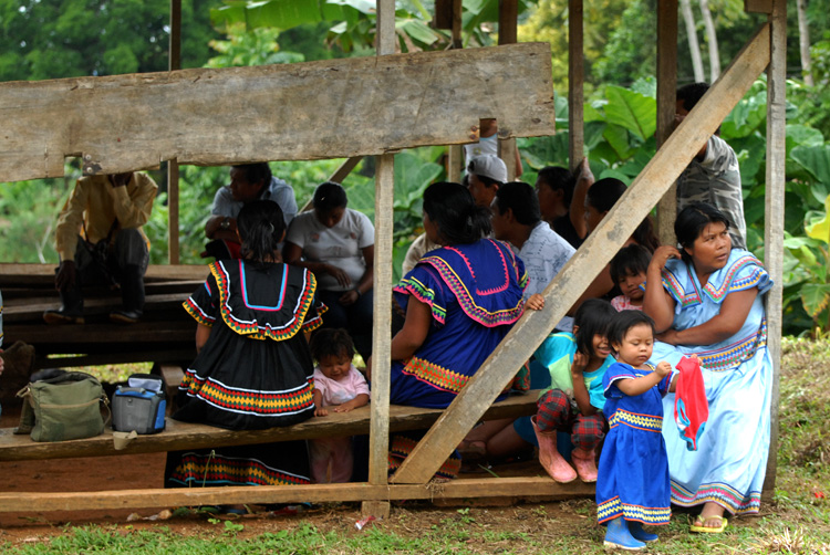 ONU-Costa Rica urge garantizar a  pueblos indígenas acceso a la tierra y justicia