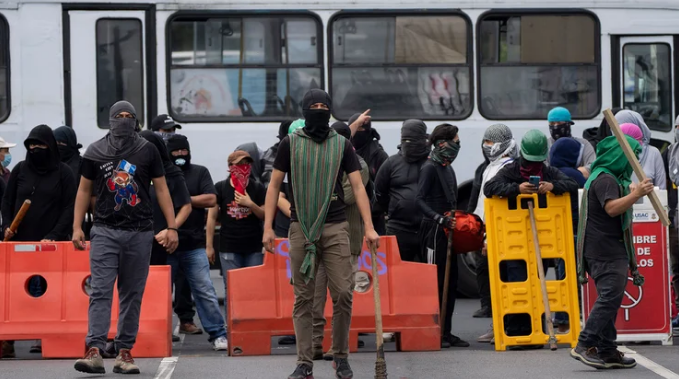 Siguen las protestas y bloqueos contra el gobierno de Alejandro Giammattei en Guatemala