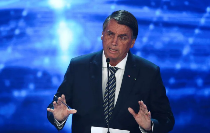 Jair Bolsonaro profundizó el conflicto con Chile: ahora criticó el proyecto constitucional que se votará el domingo