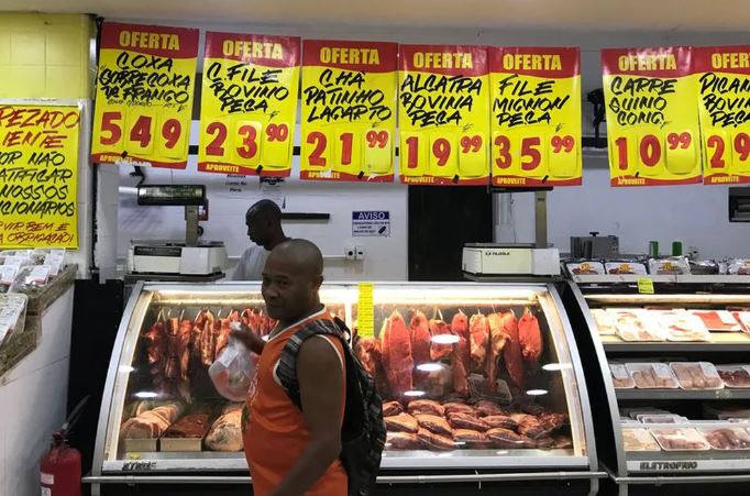 Deflación en Brasil: el índice de precios marcó -0,68% en julio, la mayor baja desde 1980