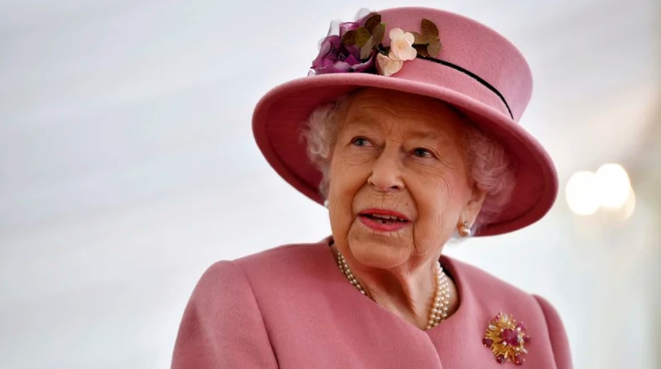La reina Isabel II no puede viajar a Londres por razones de salud: recibirá al nuevo primer ministro británico en Escocia