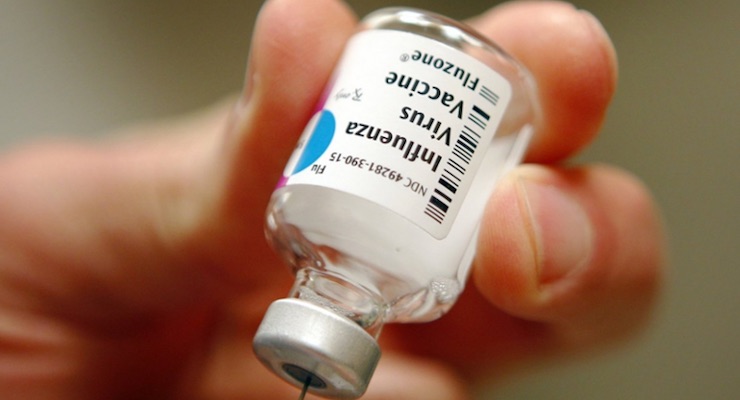 Habilitan vacunación contra la influenza en personas mayores de seis meses sin factores de riesgo
