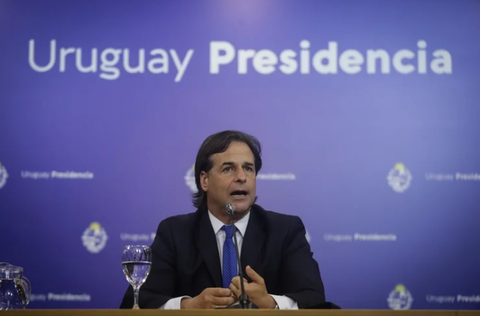 Detuvieron al jefe de la custodia del presidente de Uruguay Luis Lacalle Pou