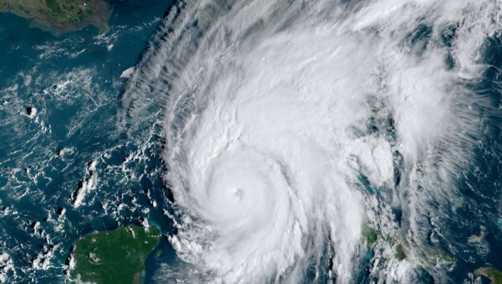 Joe Biden dijo que el gobierno federal está listo para ayudar a Florida frente al huracán Ian