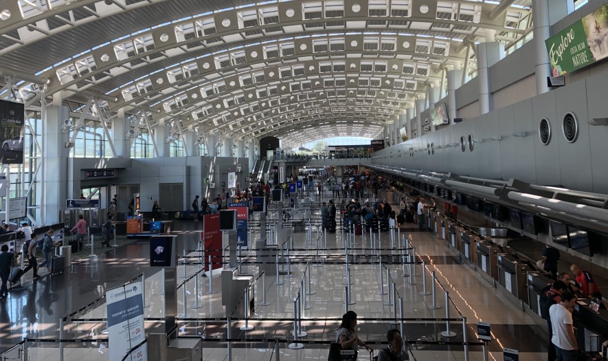 Aeropuerto Juan Santamaría se aproxima a recuperar el tráfico de pasajeros previo a la pandemia