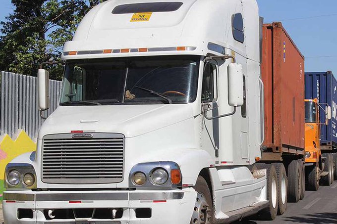 MOPT suspende restricción horaria de vehículos pesados mientras se mantiene cierre en Cambronero