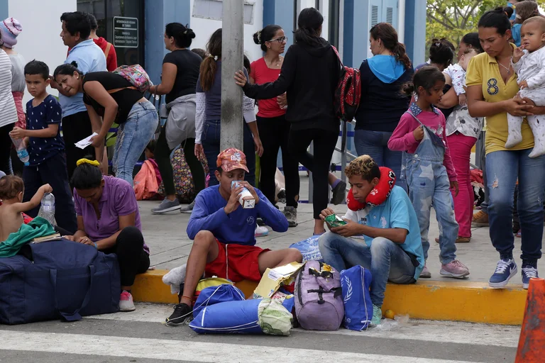 La ONU reveló que hay 7,1 millones de venezolanos migrantes y refugiados y que más de la mitad no accede a tres comidas diarias