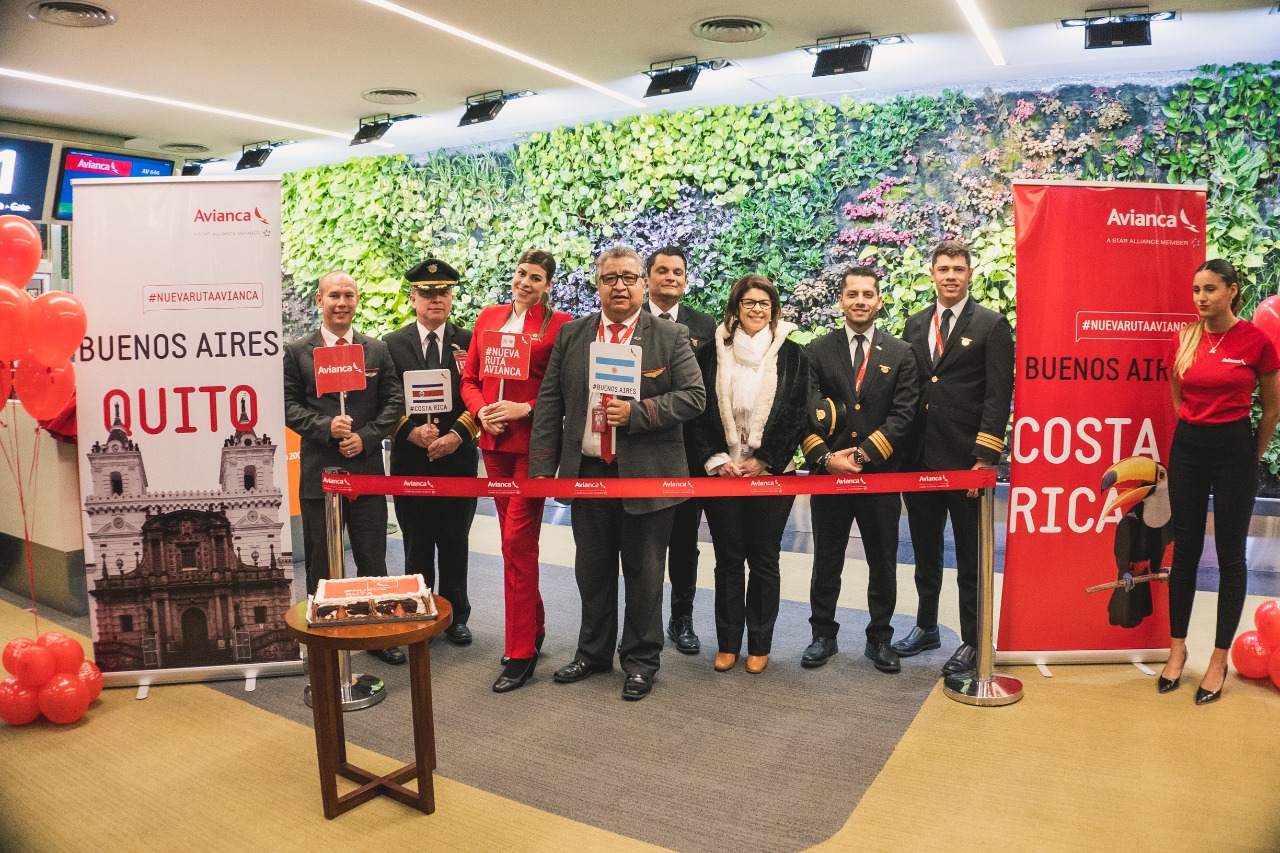 Avianca inauguró nuevo vuelo comercial entre Argentina y Costa Rica que hará escala en Ecuador