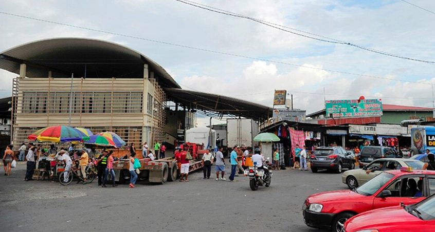 Municipalidad de Corredores deberá despejar tránsito en puesto de Paso Canoas ante afectación de vendedores ambulantes