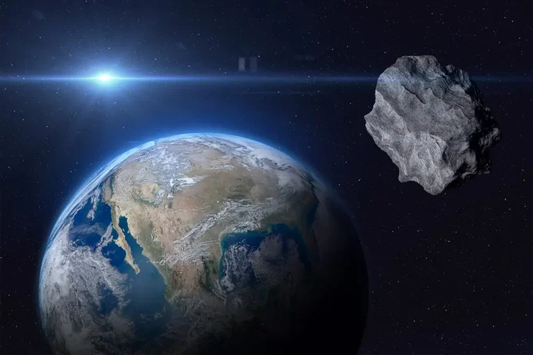 Astrónomos descubrieron un nuevo asteroide potencialmente peligroso cuya órbita se cruza con la de la Tierra