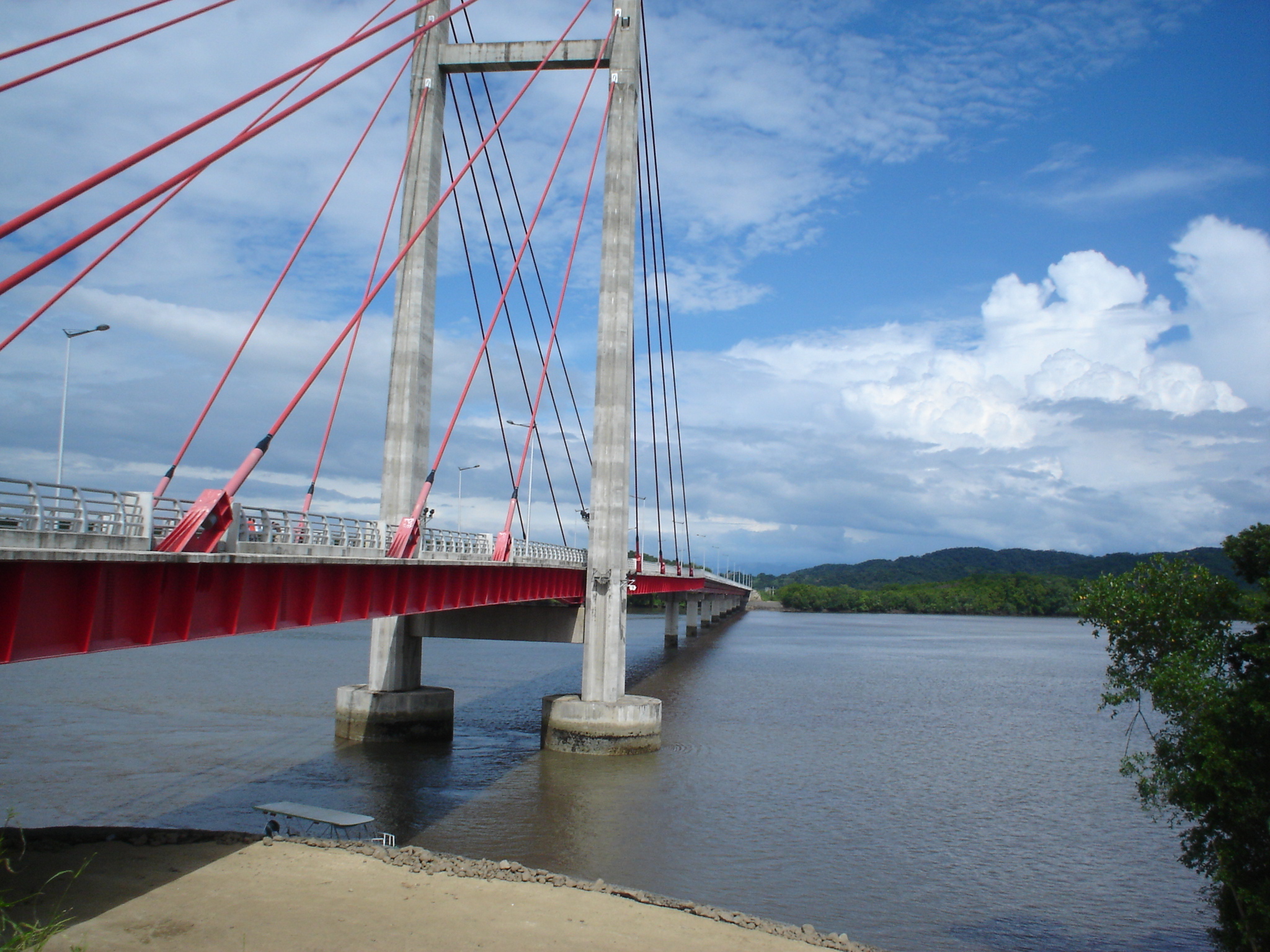 Puente la Amistad tendrá cierres totales a partir de este miércoles para iniciar estudios de reparación en estructura