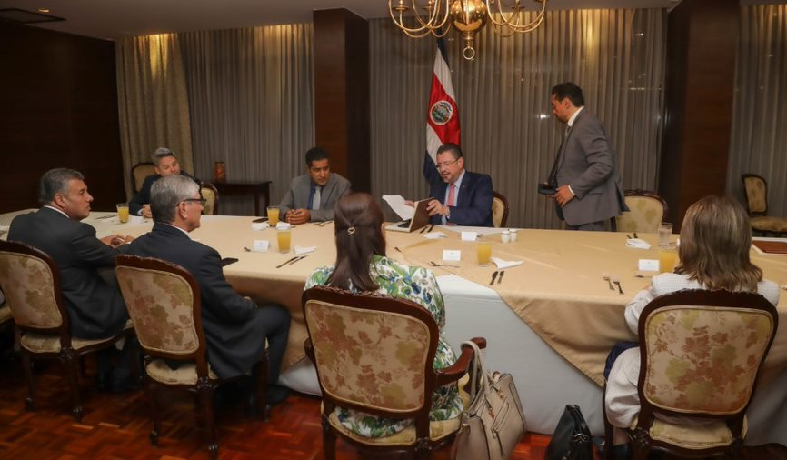 Presidente Chaves sostendrá segundo encuentro con diputados sobre eurobonos