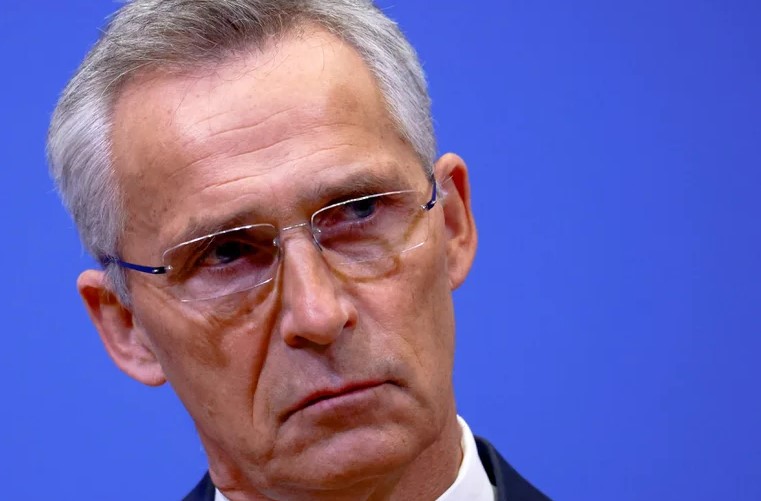 El jefe de la OTAN dijo que “no hay indicios de un ataque deliberado” a Polonia