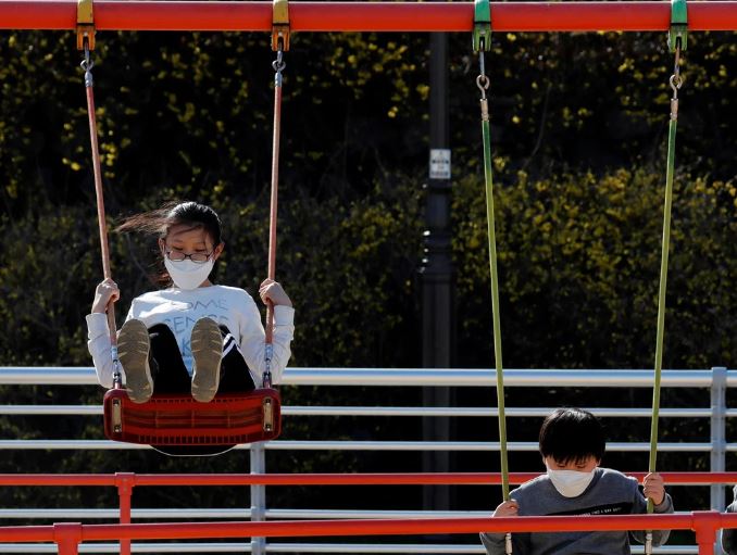 Corea del Sur aprobó un paquete de leyes que hará más jóvenes a todos sus ciudadanos