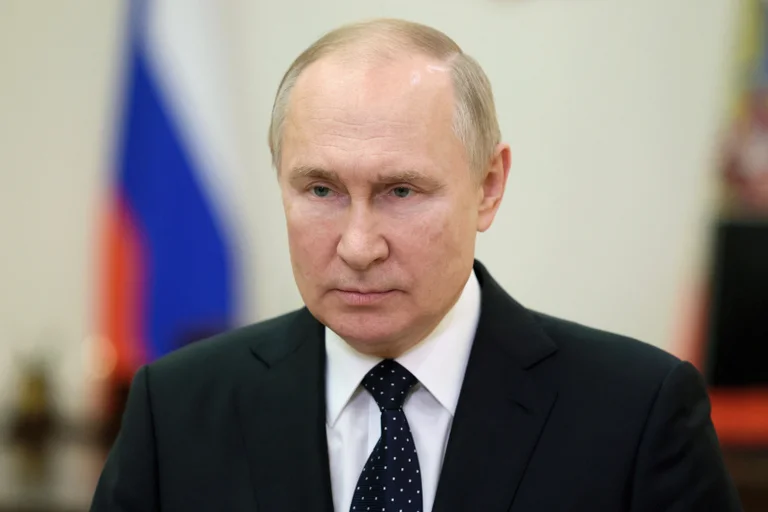 Vladimir Putin admitió que la situación es “extremadamente difícil” en las regiones ucranianas que Rusia pretende anexionar