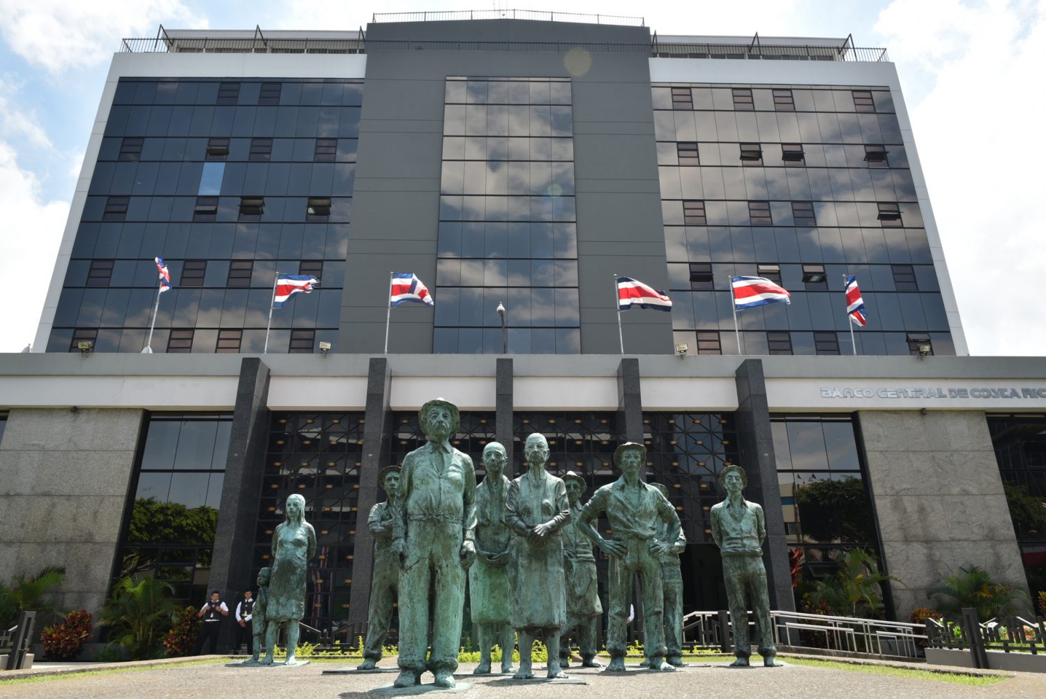 Banco Central proyecta que Costa Rica esté cercana a meta de 3% de inflación a inicios del 2024