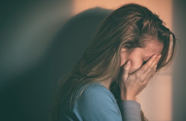 7 de cada 10 casos de depresión registrados por Ministerio de Salud son mujeres
