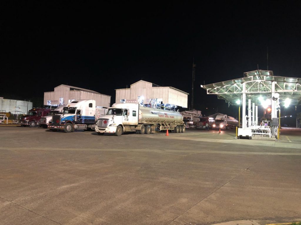 Empresarios del combustible coordinan con RECOPE ampliación de horario en planteles para asegurar abastecimiento de gasolina súper