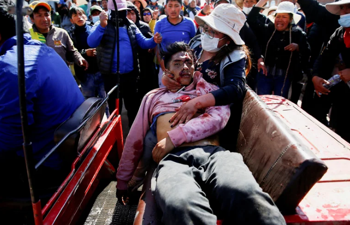 Perú vivió la jornada de protestas más violenta desde el inicio de la crisis política
