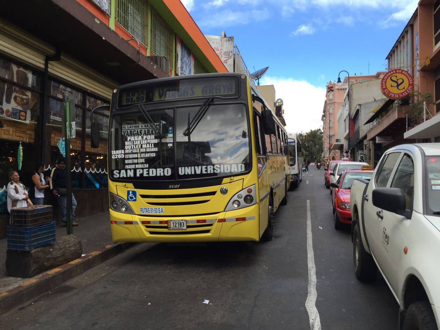 ARESEP afirma que empresas que compren buses nuevos tendrían aumento en sus tarifas