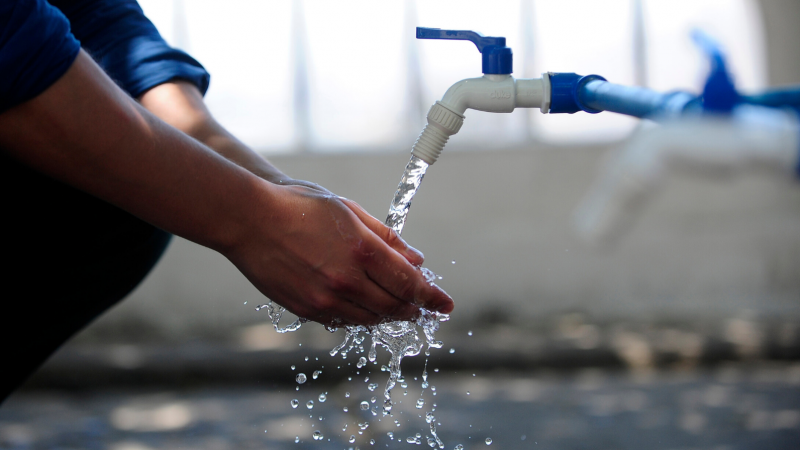 ARESEP recuerda al AyA y a la ESPH que deben anunciar previamente sobre interrupciones en servicio de agua