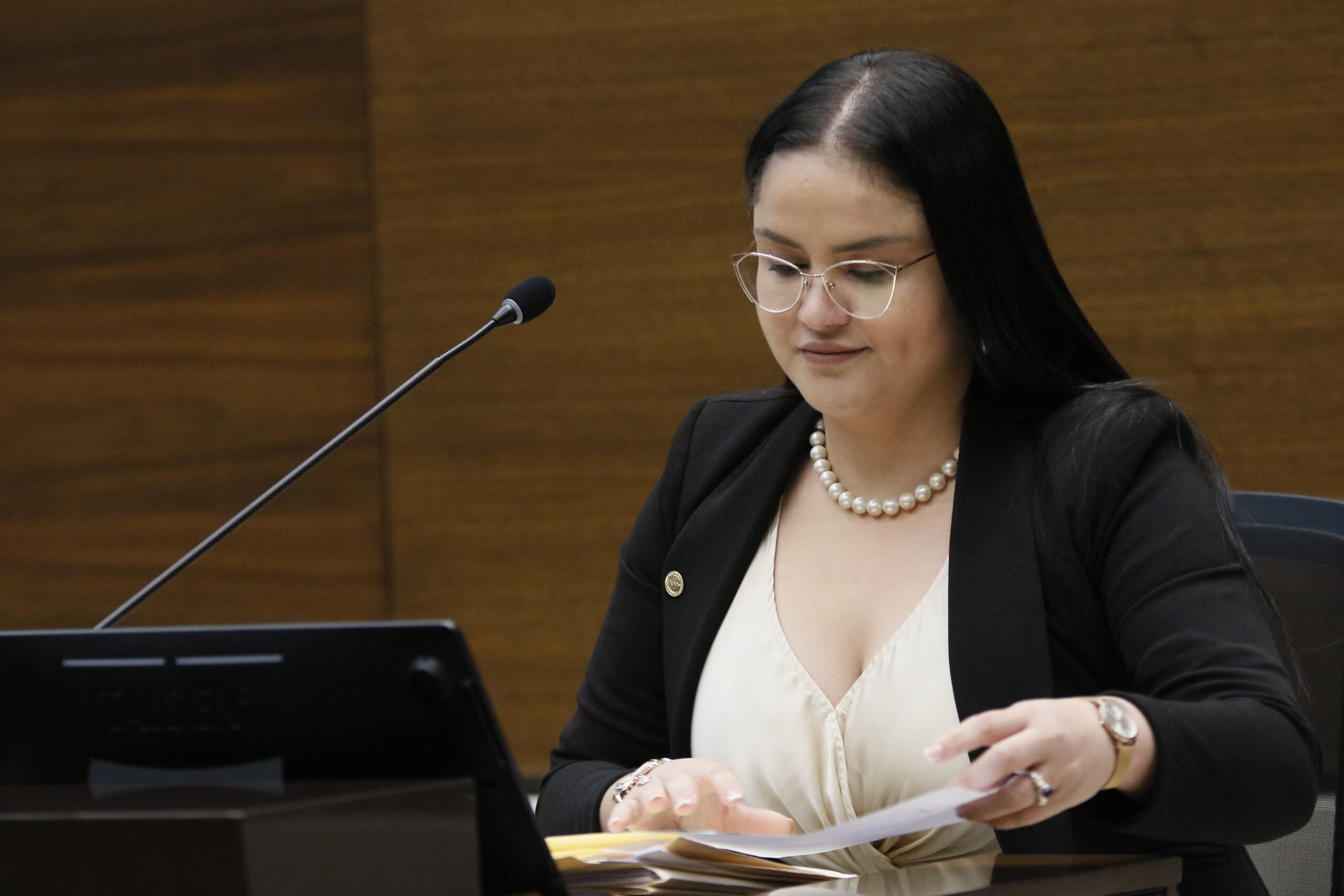 Gobierno anunciará este lunes futuro de la ministra de Salud Joselyn Chacón