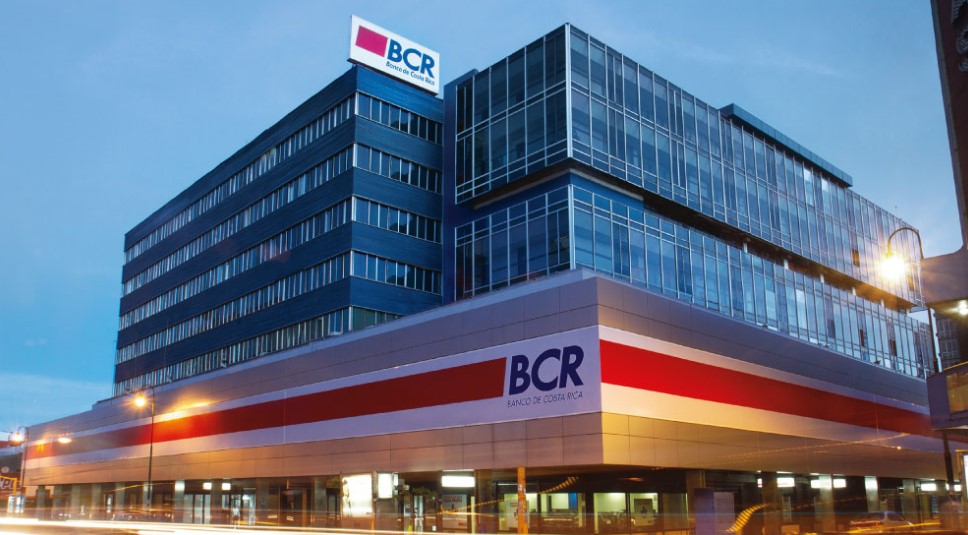 Gobierno hará ajustes a plan que busca vender el BCR para que sea más ‘simple y directo’
