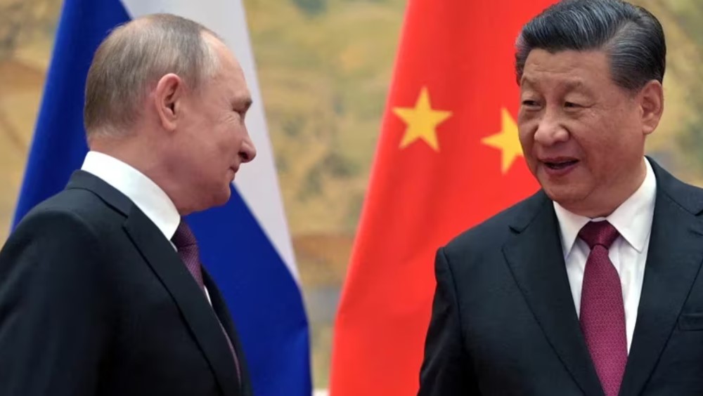 La Unión Europea advirtió a China que suministrar armas a Rusia sería cruzar una “línea roja”