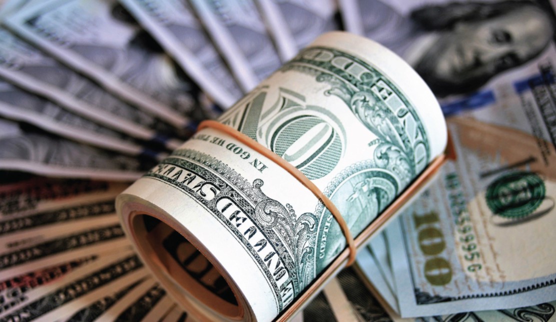 Experto de la UNA prevé que tipo de cambio del dólar tenga ‘cierta estabilidad’ en los próximos meses
