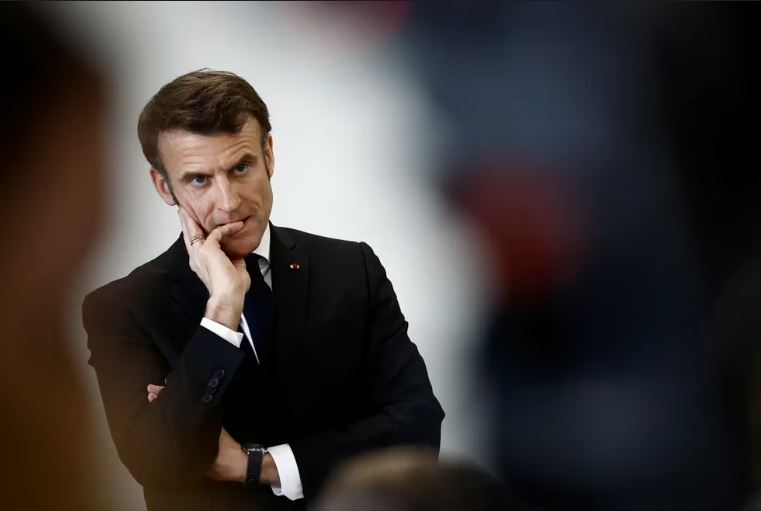 El Senado francés aprobó la reforma de pensiones de Macron, que ahora depende del incierto voto de los diputados