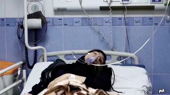 Las contradicciones del régimen de Irán sobre los envenenamientos de miles de alumnas provocan la ira de los padres